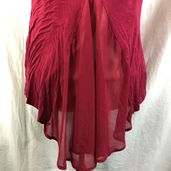 Torrid Sz 0x strap back hi low bustle maroon top - Picture 4 of 8